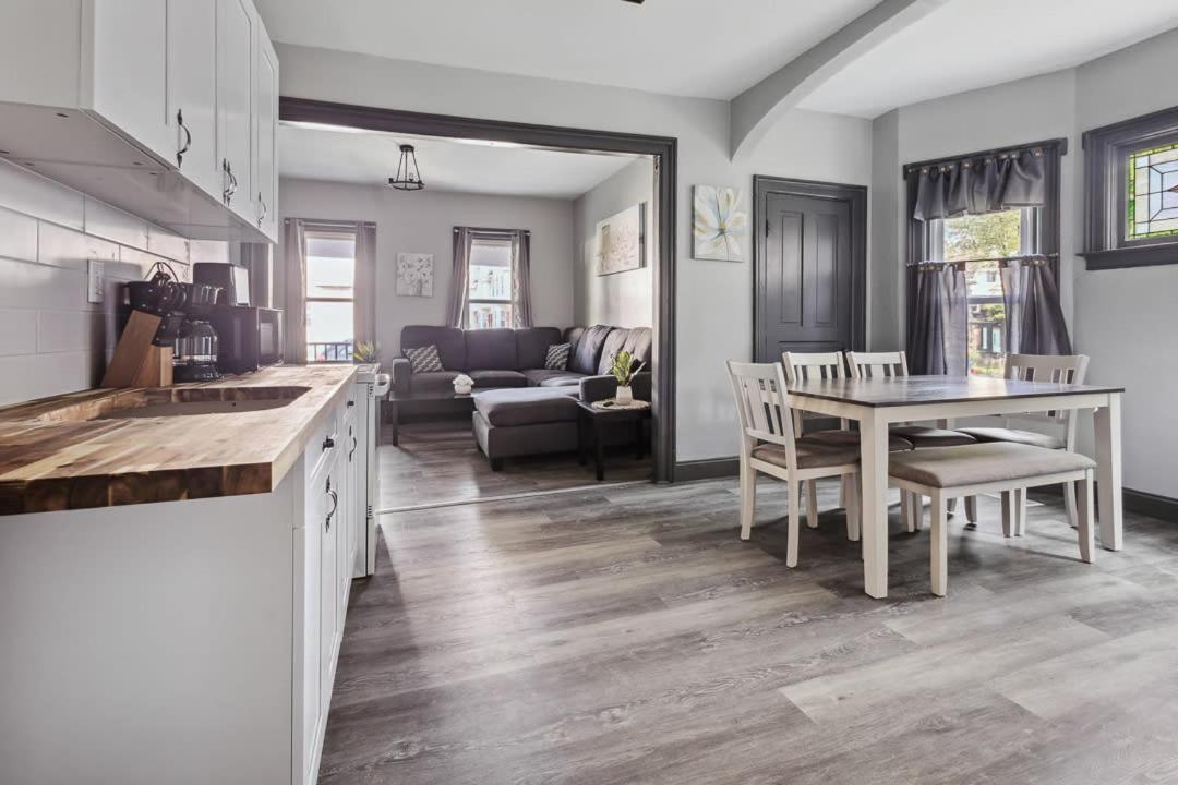 Spacious 6Br 2Ba Minutes For The Falls & Casino Niagara Falls Eksteriør bilde