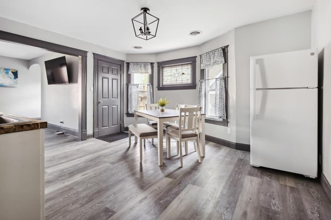 Spacious 6Br 2Ba Minutes For The Falls & Casino Niagara Falls Eksteriør bilde