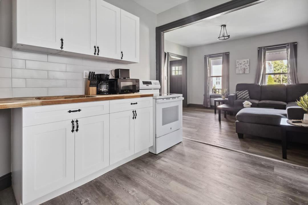 Spacious 6Br 2Ba Minutes For The Falls & Casino Niagara Falls Eksteriør bilde